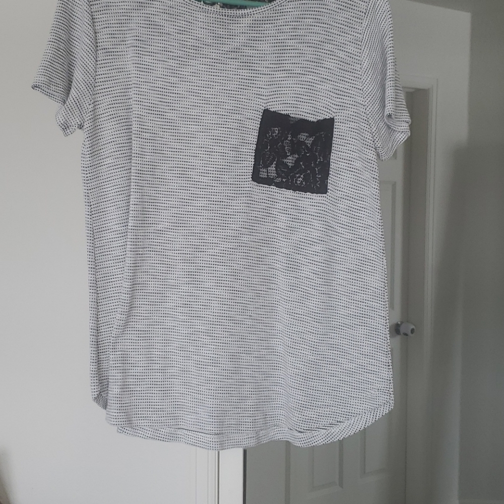 Black and Whiye top with lace features